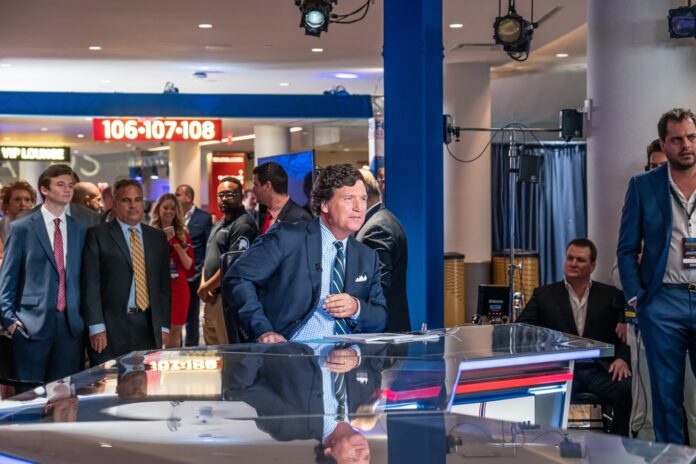 Tucker Carlson’s New Twitter Show Seals Ad Deal With Public Square, an Anti-ESG Shopping App