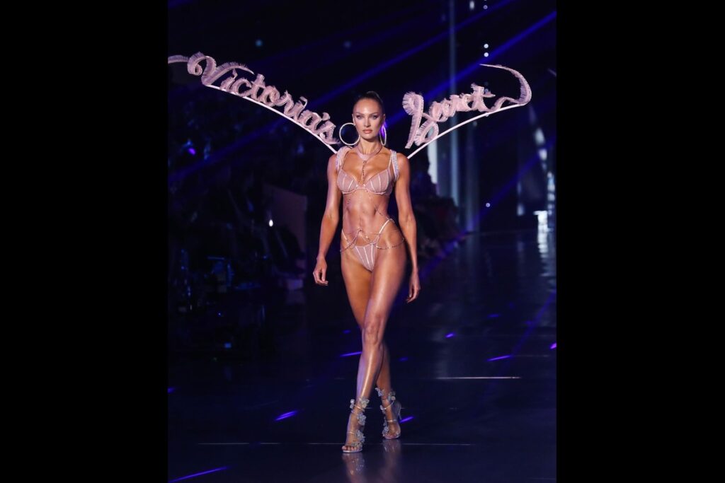 The Victoria's Secret fashion show returns with supermodels and electrifying performances, celebrating body positivity and iconic fashion. vsfspain/Instagram